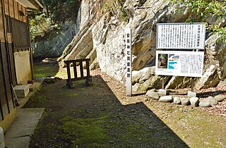 安房神社