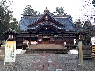 雄山神社